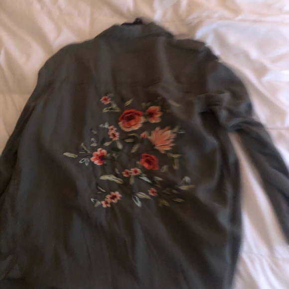 Oversized green jacket/button up - Picture 2 of 3